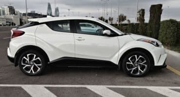 Toyota C-HR: 2 l | 2018 il Hetçbek