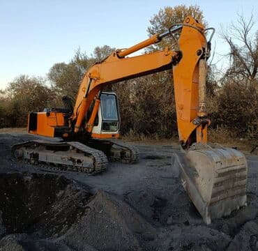 işlənmiş traktorların satışı: Liebherr 914 Ekskavator Tırtıllı ekskavator "R 914 Litronic". Ağırlıq — 2