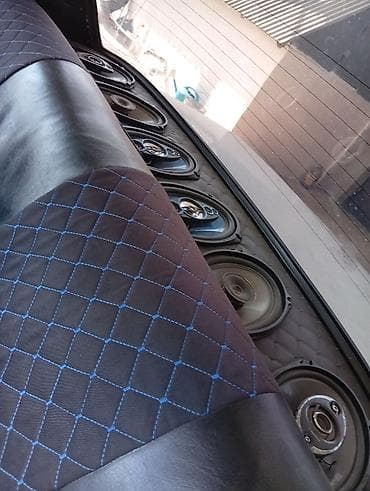 vaz 21010: Lada 2107 sedan – ağ rəng, mator 06 yağ yemir karboka 5 atmır. difer — 7