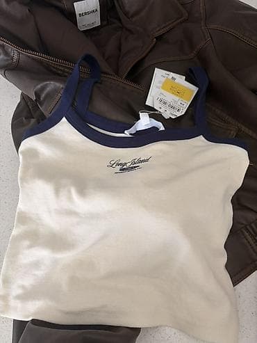 Şəxsi əşyalar: Bershka qadın topu - Model: “Long Island” yazılı qolsuz crop top - — 1