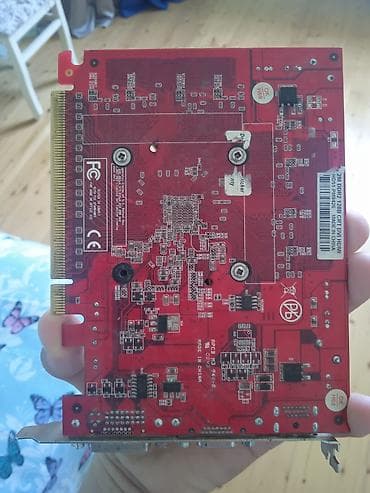 resident evil requiem: Palit marka videokart - Model: ATI Radeon HD 2600 PRO (etiketlərdə — 3