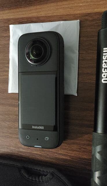 Videokameralar: Insta360 X3 Adventure Kit Kamera və aksessuarlar ideal vəziyyətdədir — 3
