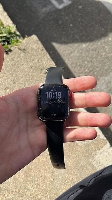 Apple Watch Series 7 (GPS) – qirmizi rengi Xüsusiyyətlər: - Model