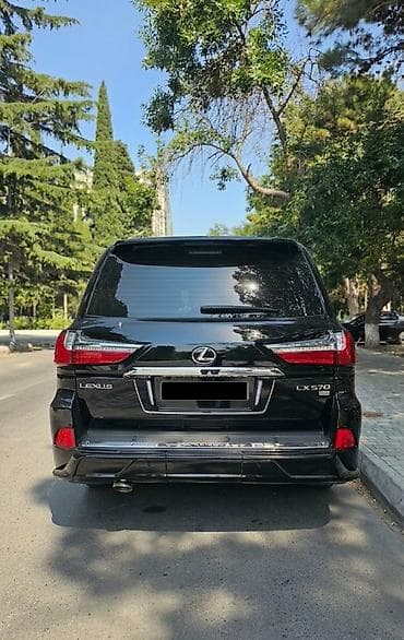 Lexus: Lexus LX: 5.7 l | Ofrouder/SUV — 4