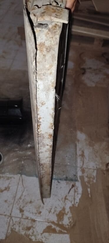 Бамперы, буферы: Правая передняя, ВАЗ (LADA) 2106 01, 1995 г., Самовывоз — 3