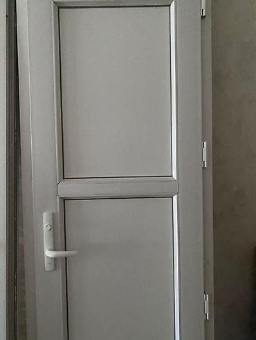 PVC qapılar – 2 ədəd - Material: ağ rəngli PVC profil, panel