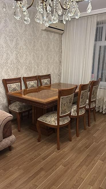 Qonaq otağı üçün, Açılmayan, Dördbucaq masa, 8 stul