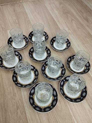 bagima qablar: TƏCİLİ SATILIR. Müxtəlif sayda və çeşidlərdə stakanlar, nəlbəkilər — 2