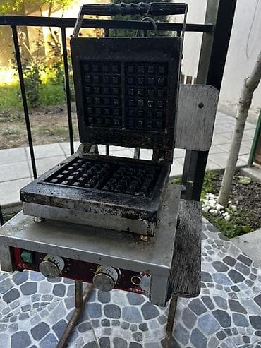cene aparati: Peşəkar elektrik vafli aparatı - İki bölməli kvadrat vafli qəlibləri — 1