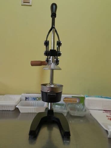 Süfrə qab-qacaqı: Manual sitrus şirəçəkən pres - Güclü tökmə metal gövdə və sabit U — 2