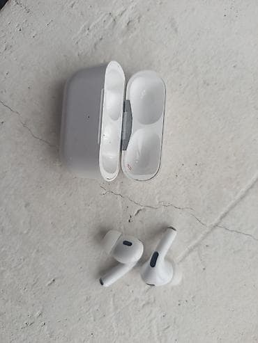 huawei freebuds 4: TƏCİLİ SATİLİR! Məhsul: Simsiz qulaqlıq olmaqla birlikdə şarj qabı — 1