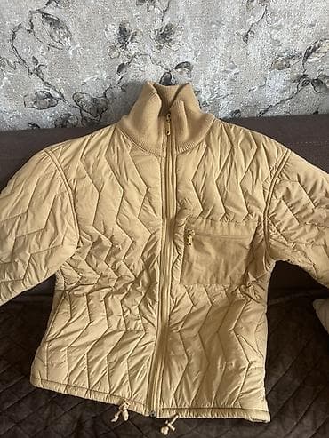 kurtka modelleri: Bej rəngli quilted yüngül kurtka - Model: önü tam fermerli - — 2