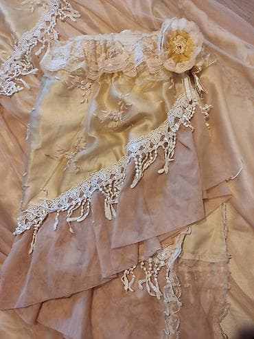 Balışlar, yastıqlar: Romantik üslubda yataq dəsti - Tərkib: sadə-saten parça və tül — 1