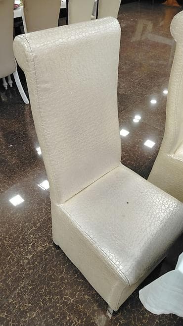 yellənən stul: Ağ rəngli, yüksək arxalı yemək stulları - Material: parıldayan — 1