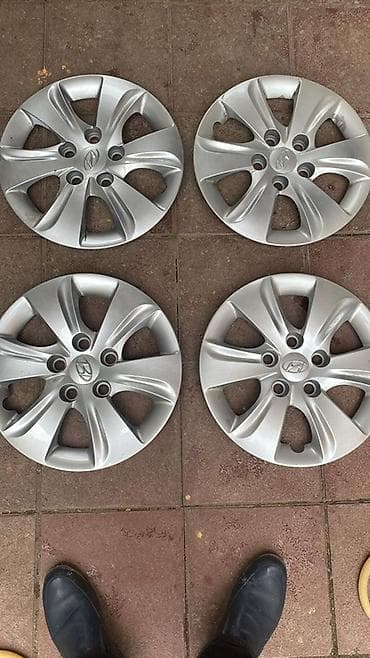Hyundai orijinal təkər “kolpak” dəsti - Miqdar: 4 ədəd - Rəng: gümüşü