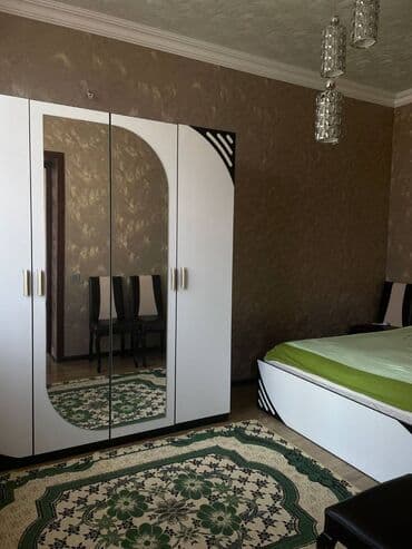 mikrorayon kiraye evler: Mənzil kirayə verilir. 3 otaq, 19.8 mərtəbə, 90 kv, tam əşyalı — 17