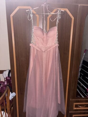 Məhsul: Zərif tül midi don - Rəng: Pudra/çəhrayı - Model: Korse tipli