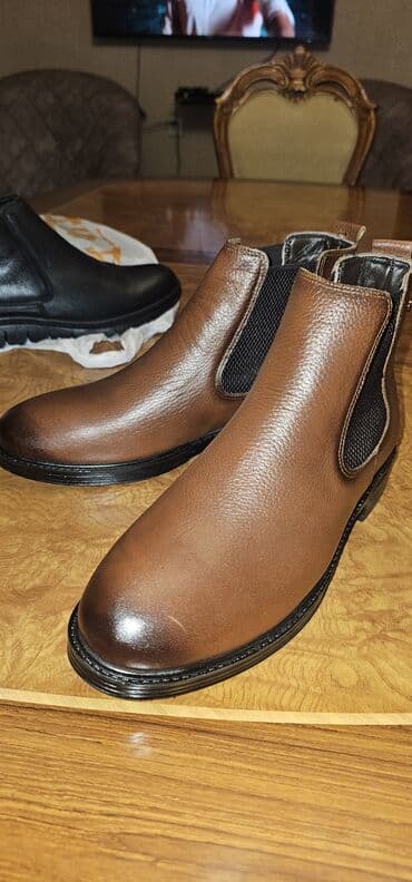 Digər Avtomobillər: Kişi Chelsea tipli botlar - Rəng: tünd qəhvəyi (qara elastik yan — 2