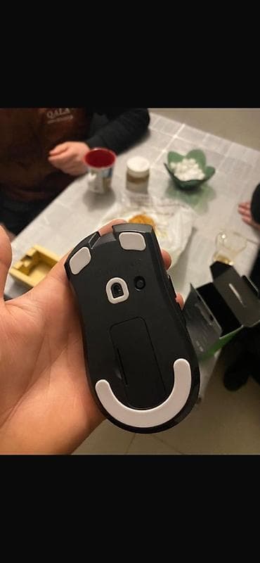 philips genie 2000: Razer Viper V3 HyperSpeed – simsiz e-idman siçanı Xüsusiyyətlər: - — 6