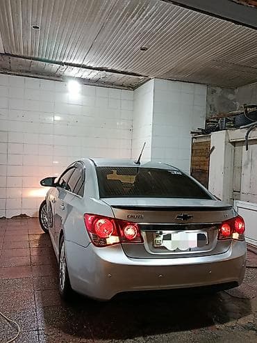 Chevrolet: Chevrolet Cruze: 1.4 l | 2013 il 324000 km Sedan — 2