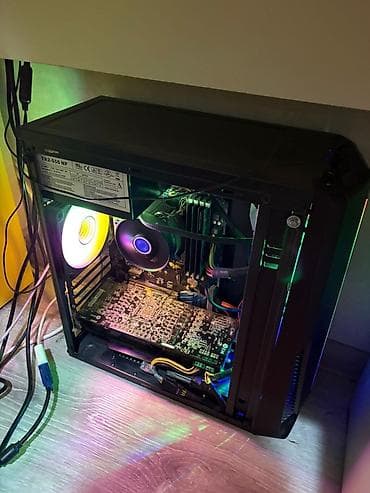 blok pitania: Masaüstü kompüter komplekti Tərkib: - Sistem bloku: qara korpus, ön — 4