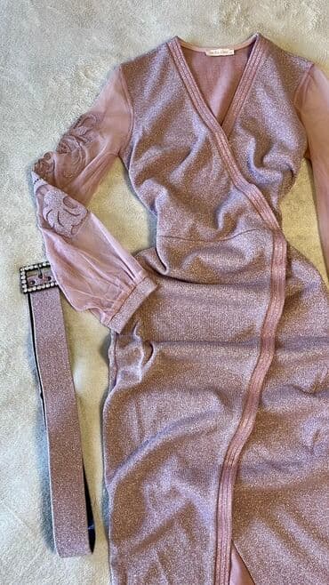 платья на прокат в баку: Təsvir: - Model: “wrap” effektli, V-yaxa, beldən oturan, ön hissəsi — 4