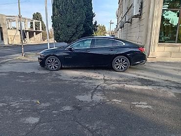 arceo disk: Chevrolet Malibu – sedan - Korpus: 4 qapılı, qara rəng, aerodinamik — 3
