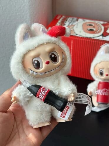 детские футболки 3d: LABUBU Labubu Oyuncaq ENERGY MOLDELIDI Kola olanida var Rayonlara ve — 9