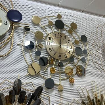 hamilton saat: Divar Saatı Material: Paslanmaz əlvan dəmir Diametr: 60 sm Ölkə — 5