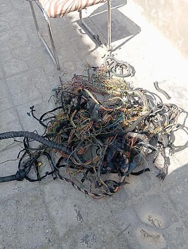 disklər 16: Məhsul: 4 ədəd yüngül lehimli disk seti Təsvir: - Brend/emblem — 7