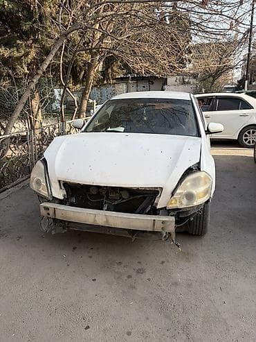 avtobus satilir: Nissan Teana: 2.3 l | Sedan — 1