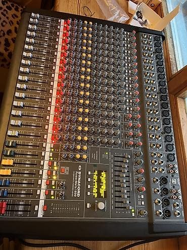 lenin: Dynacord PowerMate 1600 gücləndiricili miks konsolu + Yamaha pasiv — 2