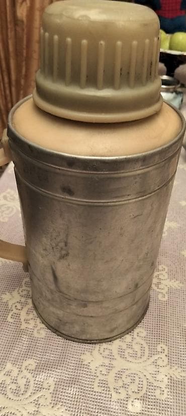 Sovet dönəmindən qalma melixior stakan altdığı satılır