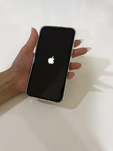 canon eos 2000d: IPhone 11, 64 GB, Ağ, Face ID — 1