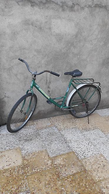 Şəhər velosipedi 28", sürətlərin sayı: 1