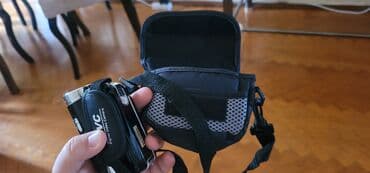 gunəş panelli kamera: Sony videocamera yeni — 1