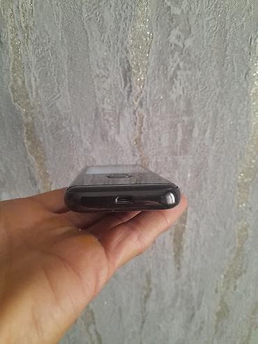 Nokia 4 GB, rəng - Qara, İki sim kartlı