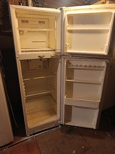 İki kameralı məişət soyuducusu - Üst kamera – dondurucu bölmə