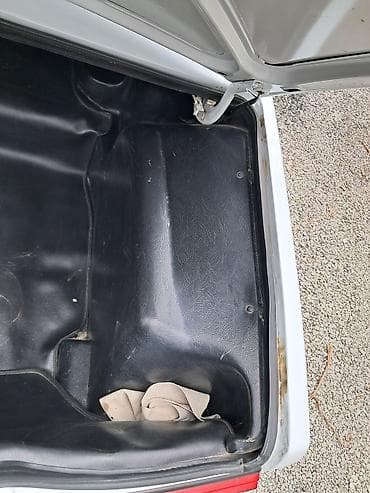 kamaz tekeri 280: Model: Lada 2107 (VAZ) Kuzov: sedan, ağ rəng Yanacaq: benzin Ötürücü — 5