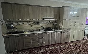 qaz pilətəsi: Mətbəx mebeli dəsti. moykanin skafi su dusub deyisesidi qalan herseyi — 1
