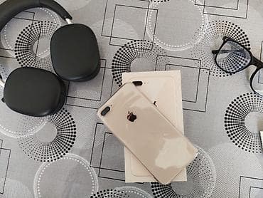 iphone se 2020: IPhone 8 Plus — 1