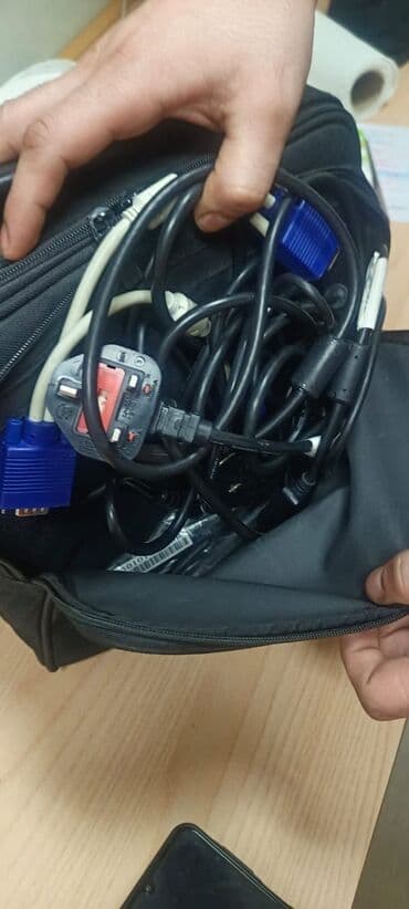 tcl tv: Proyektor Acer — 3