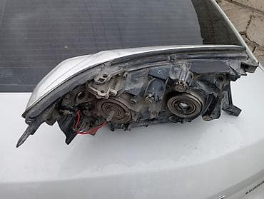 aveo fara: Sağ, Yaxın və uzaq vuran işıqlar Toyota, Orijinal, Yaponiya — 3