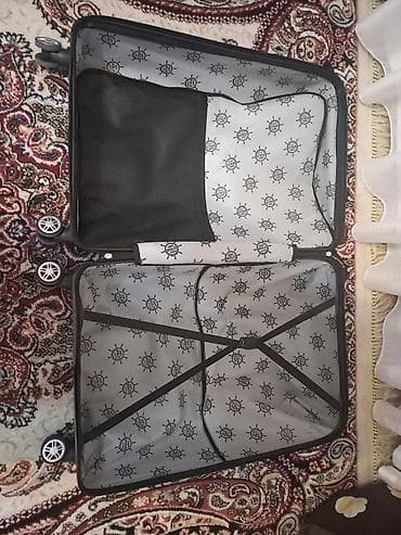 Çamadanlar: Türkiyədən alınıb, gətirilib. yenidir. bərk materiyaldı. 25 kq-ə qədər — 5