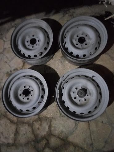 Su nəqliyyatı: Satilir teze kimidi alib sure bilersiz — 1