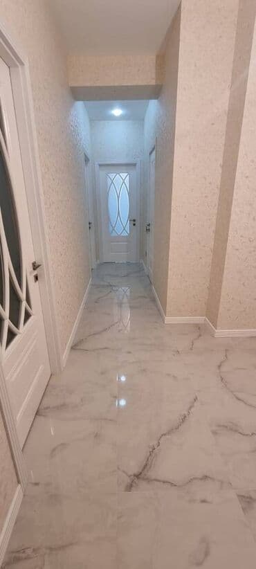 8 mikrorayon: 2 otaqlı, Yeni tikili, m. Nəsimi, 80 kv. m — 24