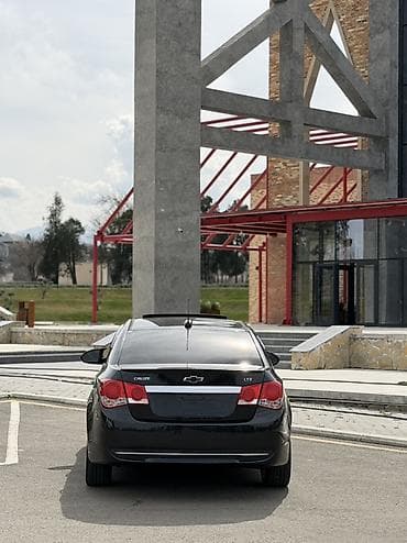 последующий выкуп авто бишкеке: Chevrolet Cruze: 1.4 л | 2015 г. 245000 км Седан — 8