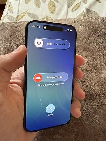 telfon samsuq: IPhone 15 Pro, Blue Titanium, Face ID — 4