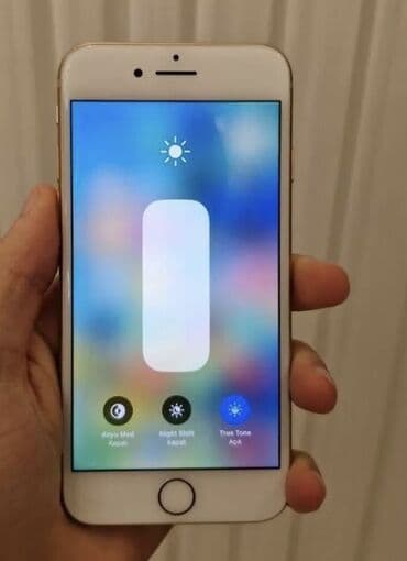 IPhone 8, 64 GB, Rose Gold, Barmaq izi