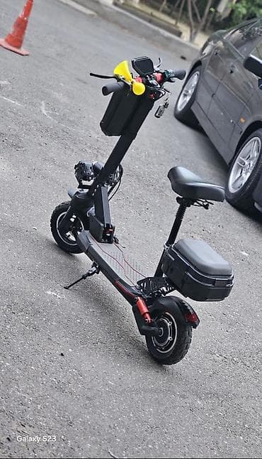 İşlənmiş Elektrik samokat 10", 501 - 750 Vt, > 45 km/s, Ünvandan götürmə, Ödənişli çatdırılma — 1